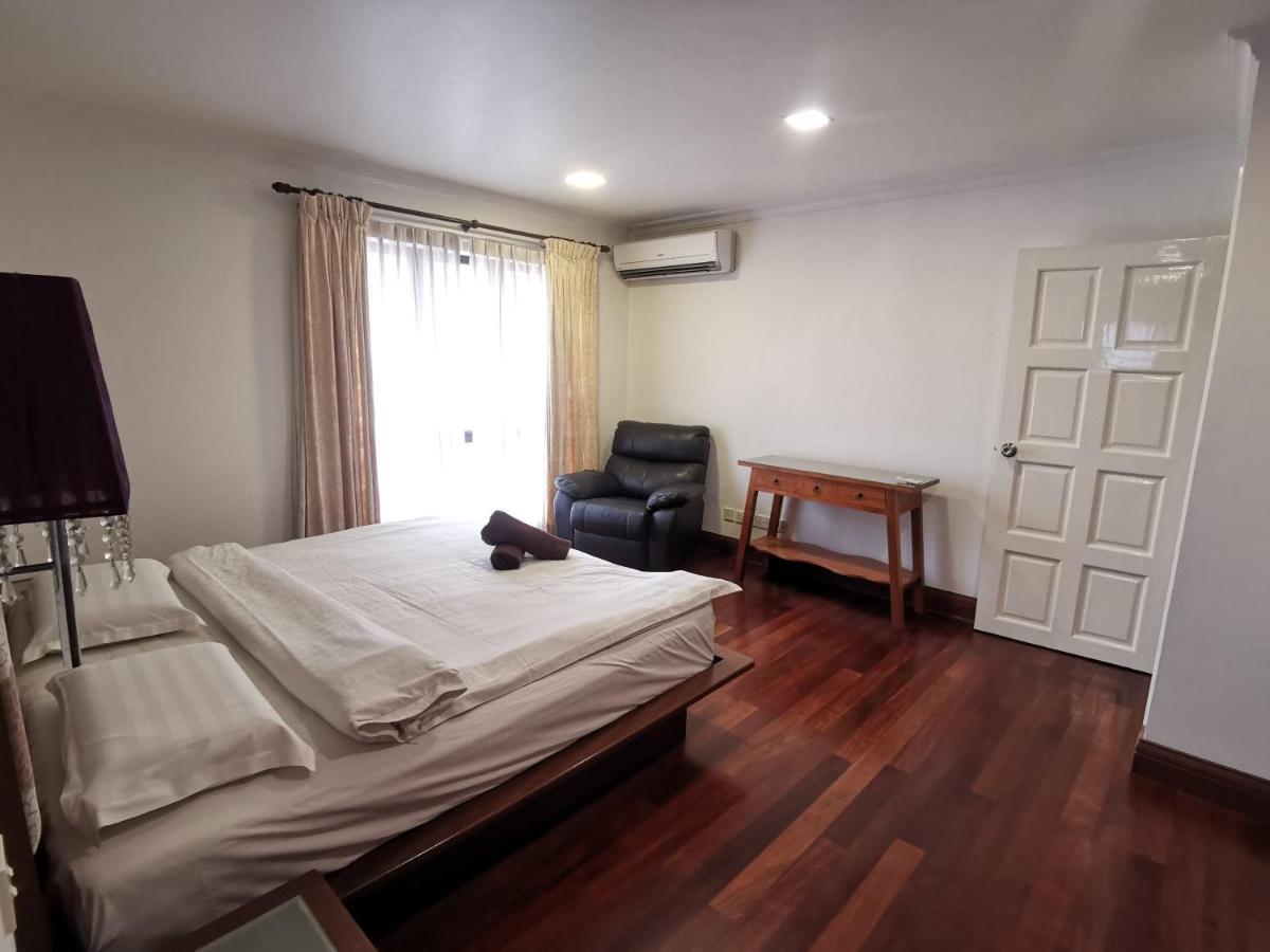 Apartemen 362 m² dengan 3 kamar tidur dan 2 kamar mandi pribadi di Distrik Pusat Bisnis Kota Kinabalu Bagian luar foto